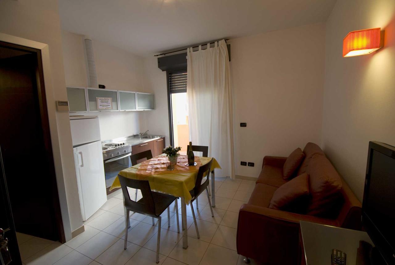 Residence Domus Rimini Exterior photo