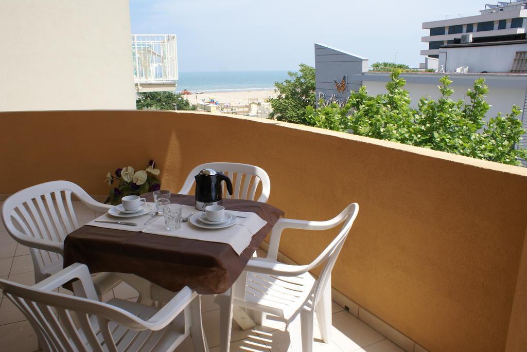 Residence Domus Rimini Exterior photo
